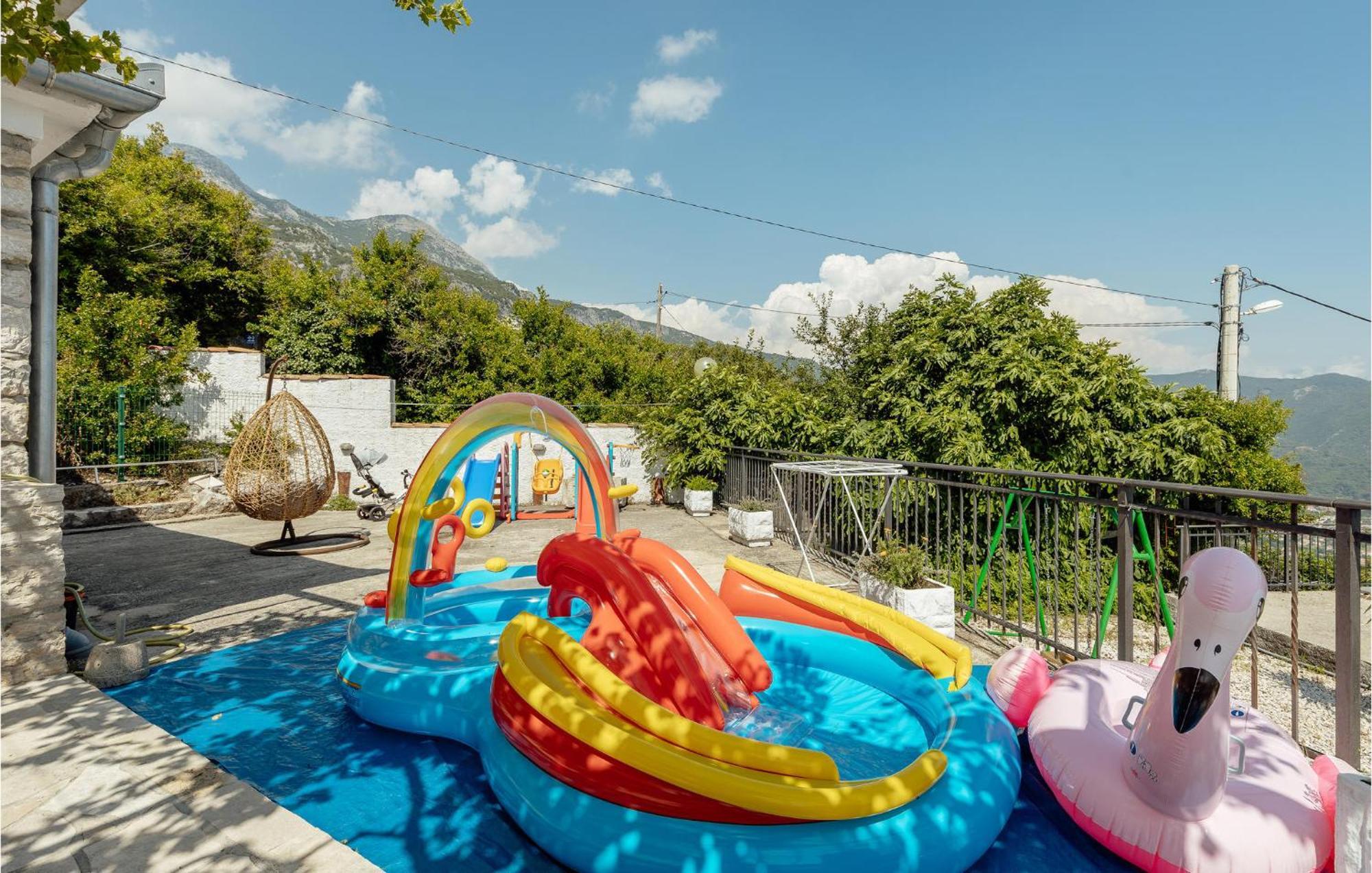 Amazing Home In Herceg Novi With House Sea View Exteriör bild